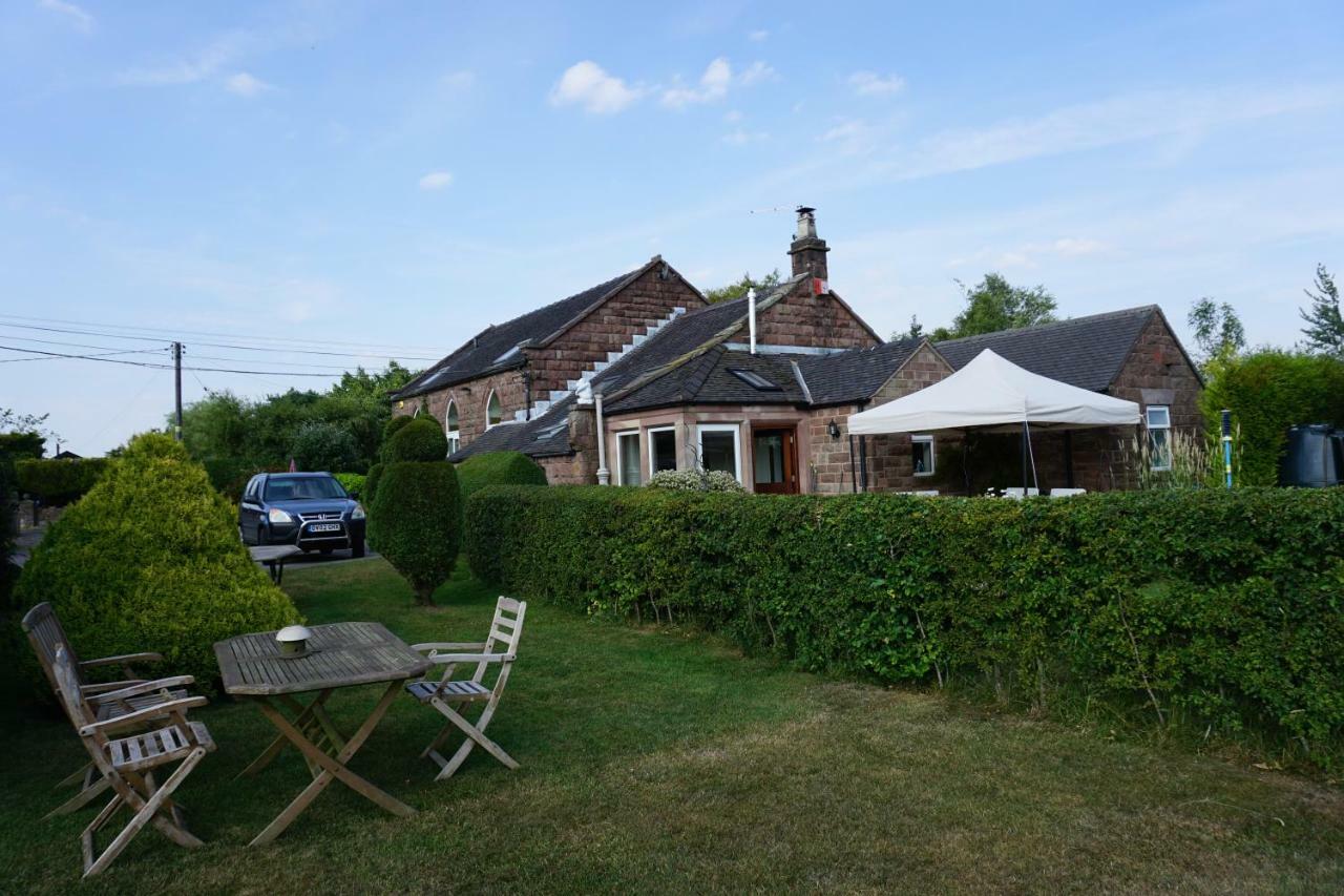 Chapel Croft guest house Biddulph  Extérieur photo