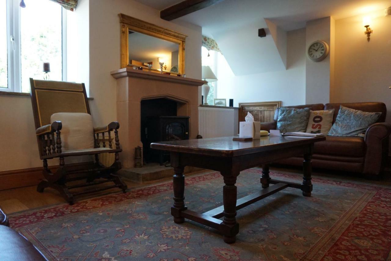 Chapel Croft guest house Biddulph  Extérieur photo