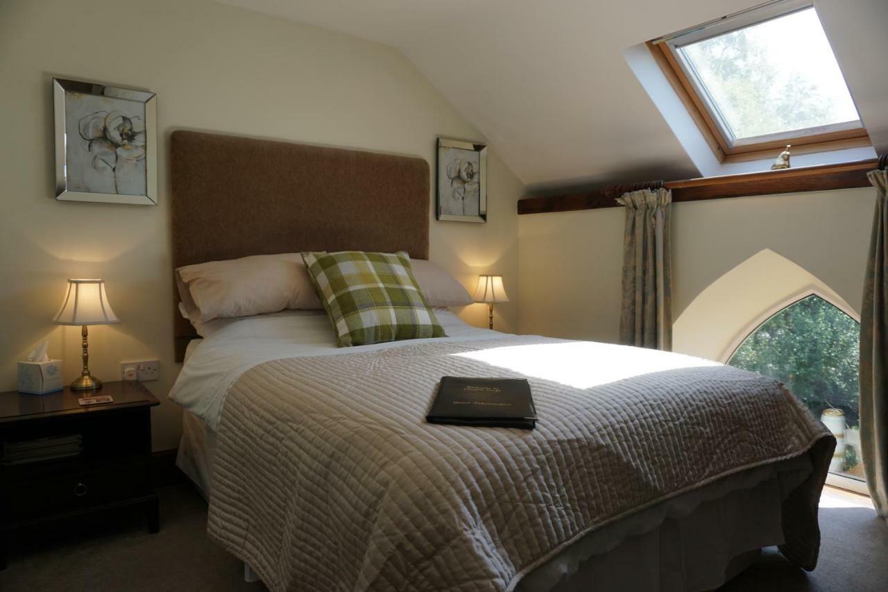 Chapel Croft guest house Biddulph  Extérieur photo