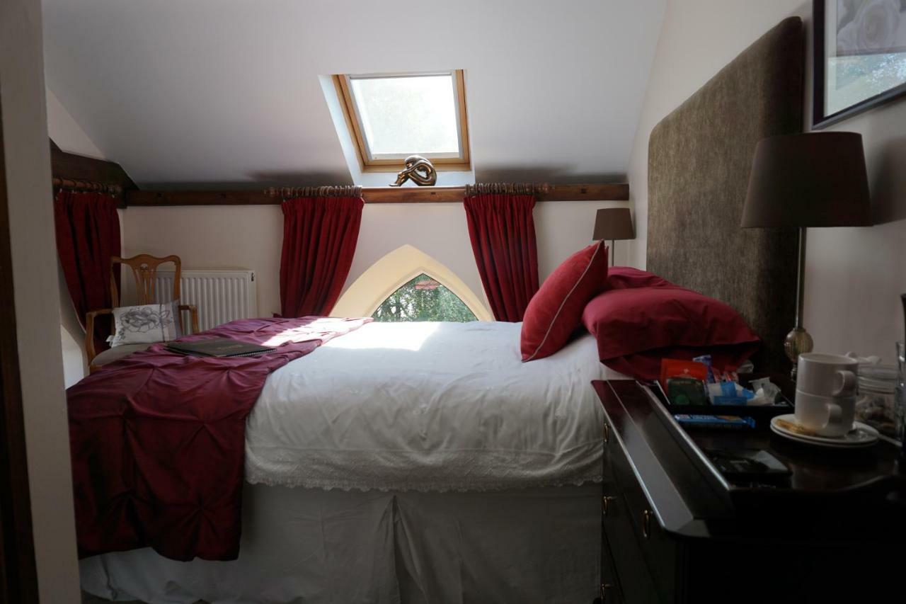 Chapel Croft guest house Biddulph  Extérieur photo